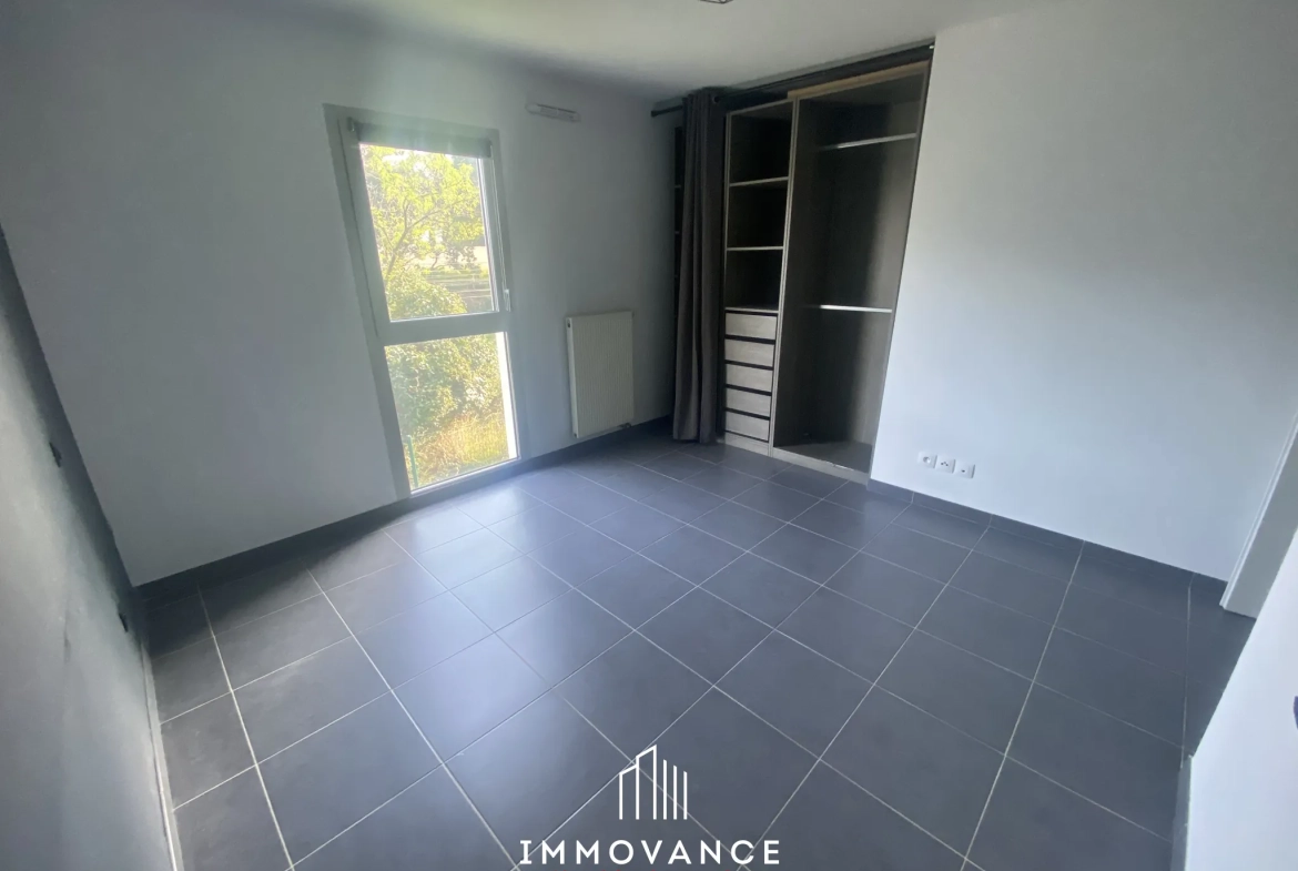 Appartement T2 de 60 m² avec terrasse et parking à Castelnau le Lez 