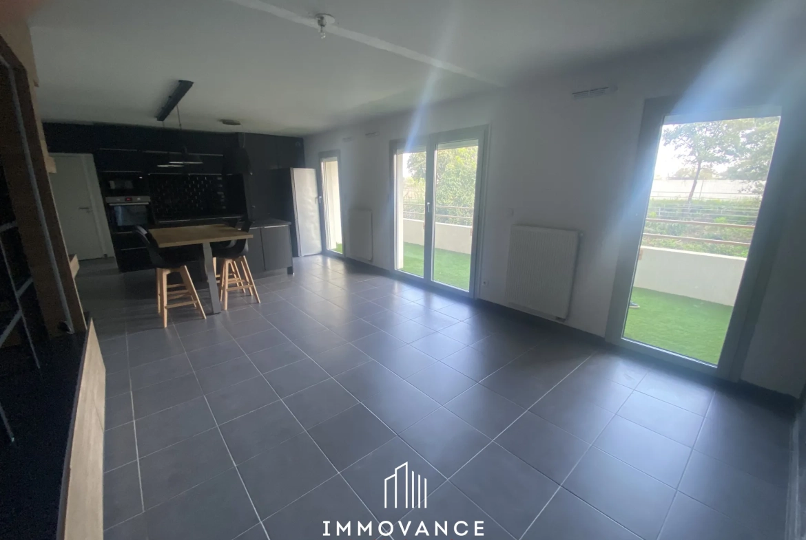 Appartement T2 de 60 m² avec terrasse et parking à Castelnau le Lez 