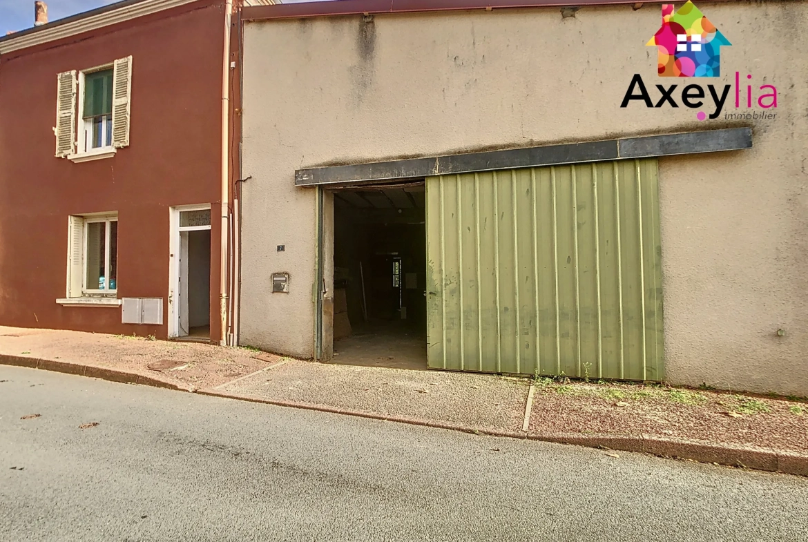 Maison à rénover de 110 m² avec dépendances et grand terrain à Mably 