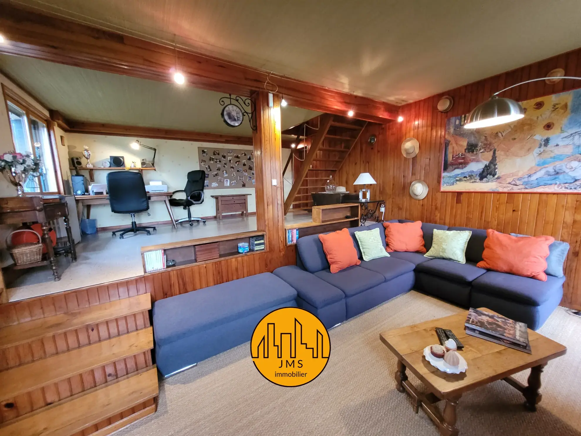 Charmante maison à Noyant d'Allier avec généreux terrain de 2300 m² 