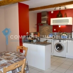 Maison de village lumineuse à Bezouse – 67 m² avec terrasse et rénovations récentes