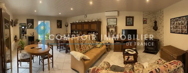 Maison de plain-pied à vendre à Moules et Baucels, 95 m² avec terrain arboré 