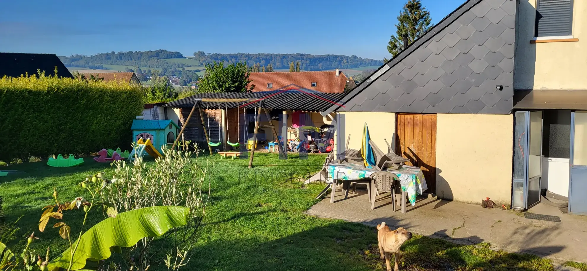 Maison à vendre à Envermeu avec garage, dépendance et jardin de 592 m² 