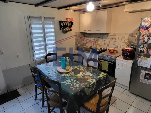 Maison à vendre à Envermeu avec garage, dépendance et jardin de 592 m² 