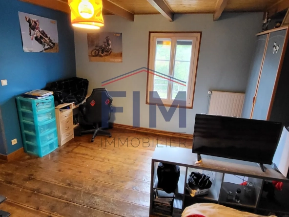 Maison à vendre à Envermeu avec garage, dépendance et jardin de 592 m² 