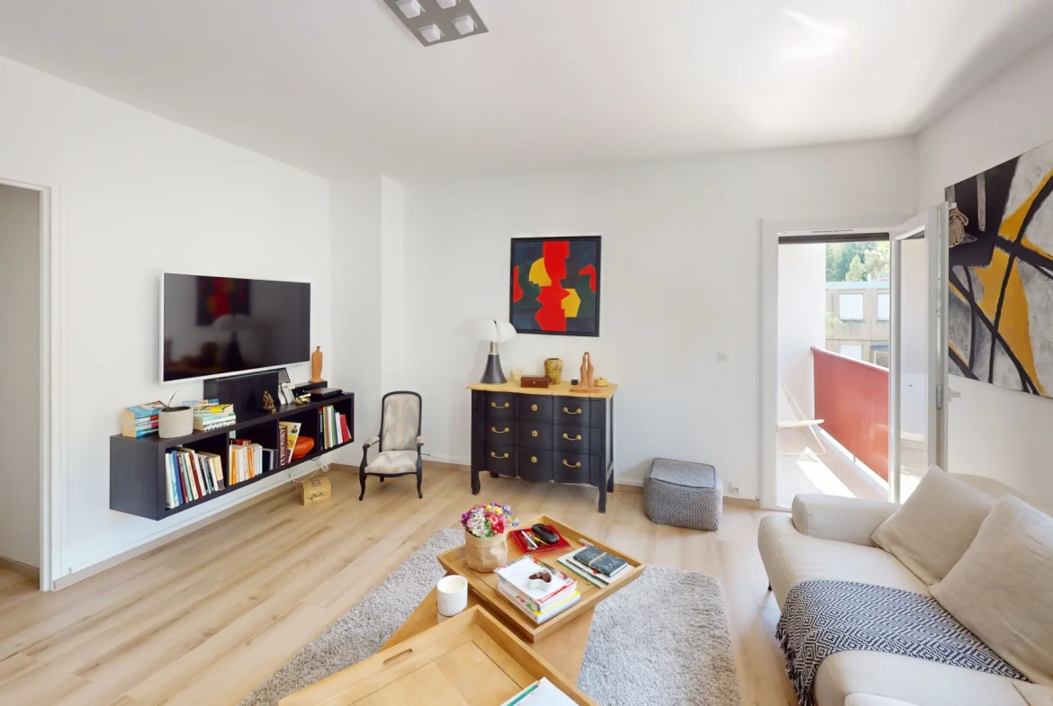 Appartement 2 pièces à Montpellier avec balcon, cave et proximité commodités 