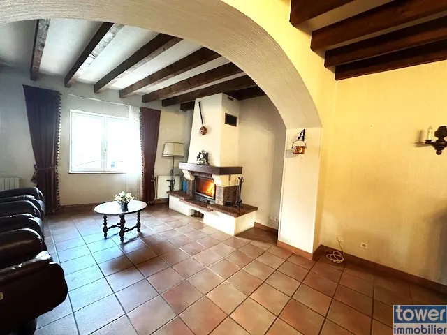 Maison de ville de caractère à Muret avec jardin et garage – Centre historique 