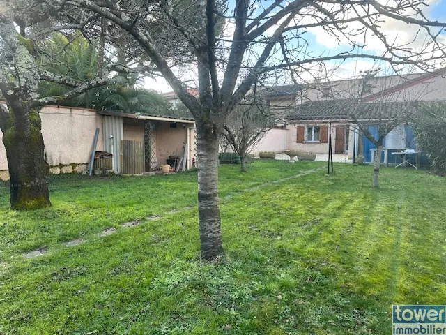 Maison de ville de caractère à Muret avec jardin et garage – Centre historique 