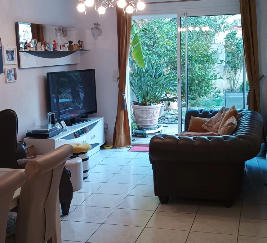 Appartement T3 de plain-pied avec jardin privé à Perpignan 