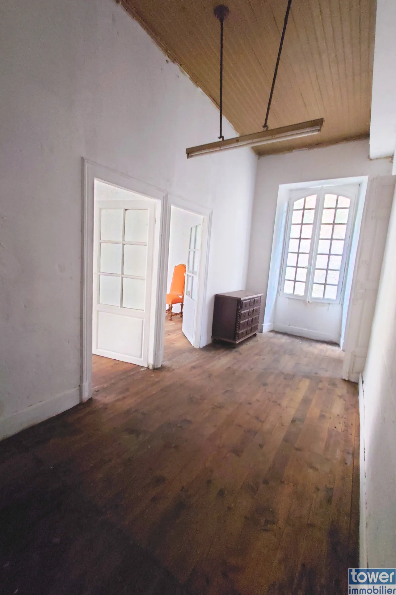 Belle maison ancienne du 15ème siècle à Villefranche de Rouergue 