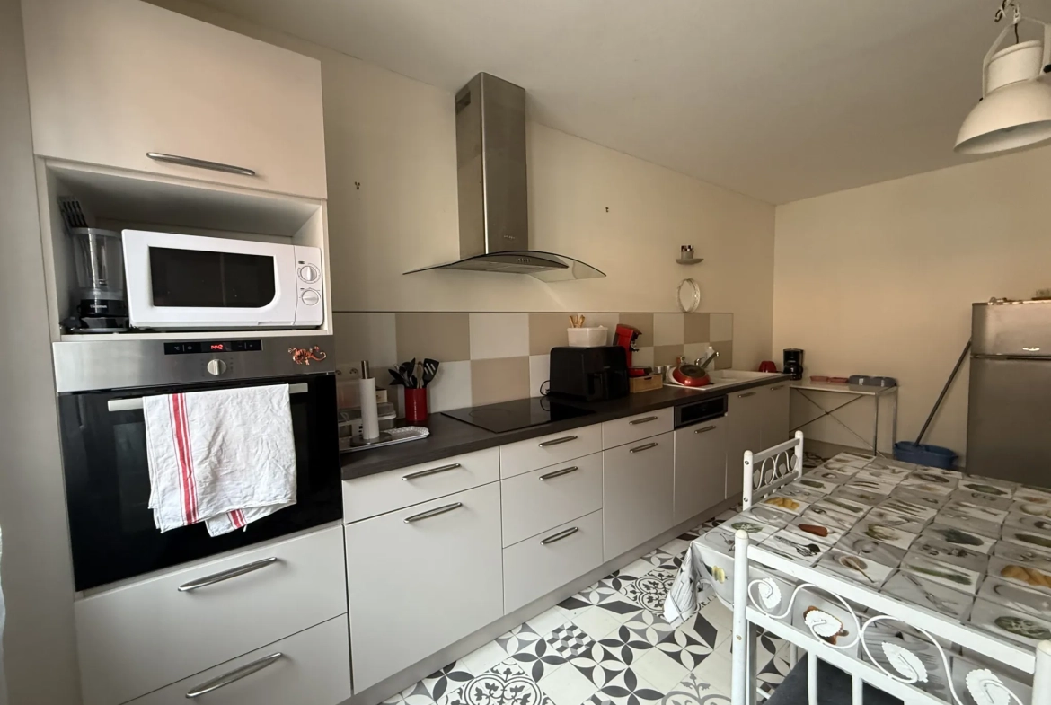 Investissement immobilier à Vimoutiers - Maison à diviser ou rénover 