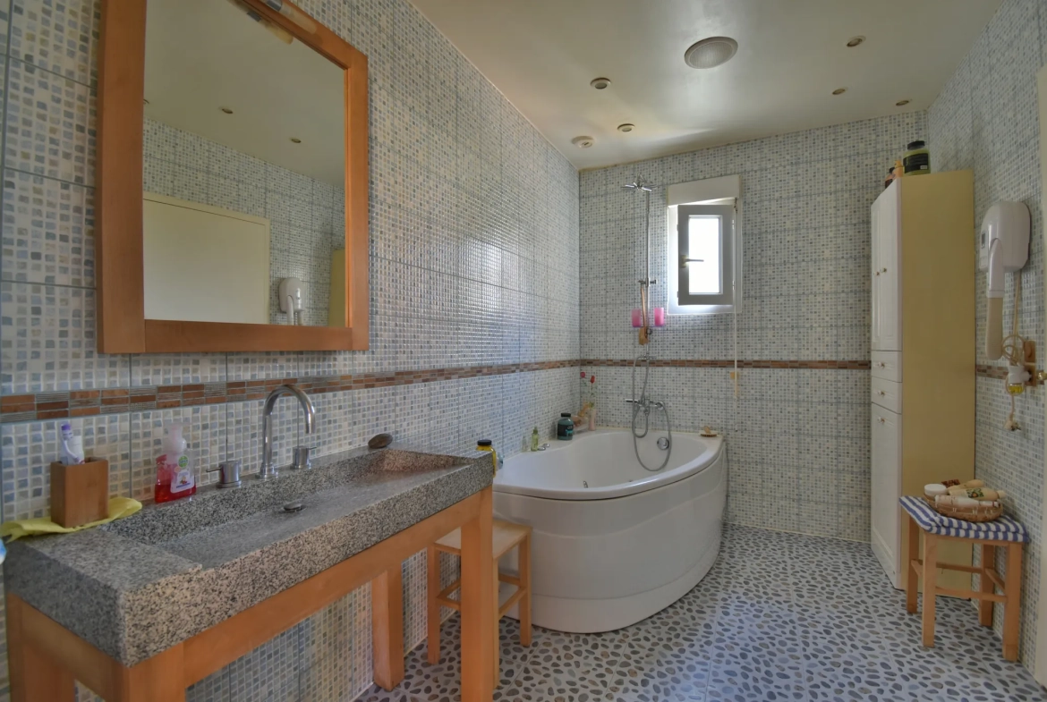 Magnifique maison 3 chambres à Authon du Perche avec jardin et garage 