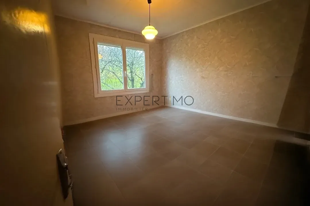 Maison de 90 m² avec vue panoramique sur la plaine de Saône à Tournus 