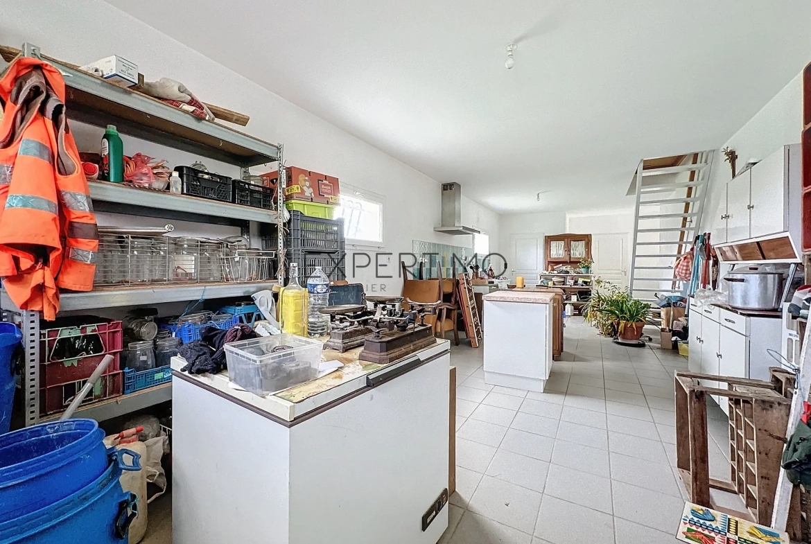 Maison 150 m² avec dépendances, chauffage géothermique à Saint Germain du Plain 