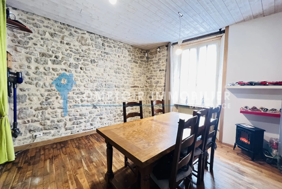 Maison de 89 m² avec dépendance à Voves - Belle opportunité immobilière 