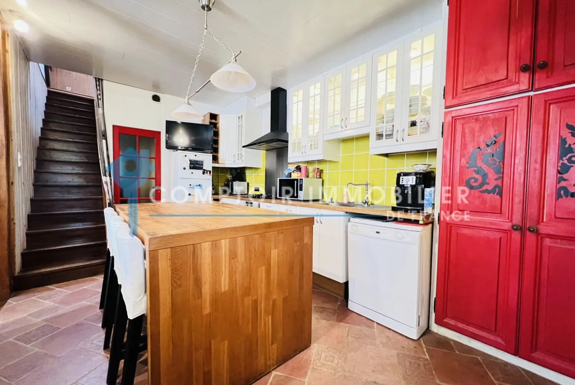 Maison de 89 m² avec dépendance à Voves - Belle opportunité immobilière 