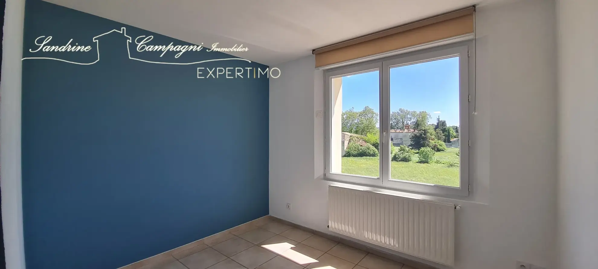 Maison de ville rénovée avec 4 chambres à Carpentras, proche du centre-ville 
