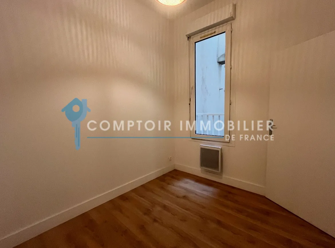 Maison de village avec terrasse à vendre à Codognan - 3 chambres, rénovée, cœur de ville 