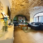 Maison de village avec terrasse à vendre à Codognan - 3 chambres, rénovée, cœur de ville