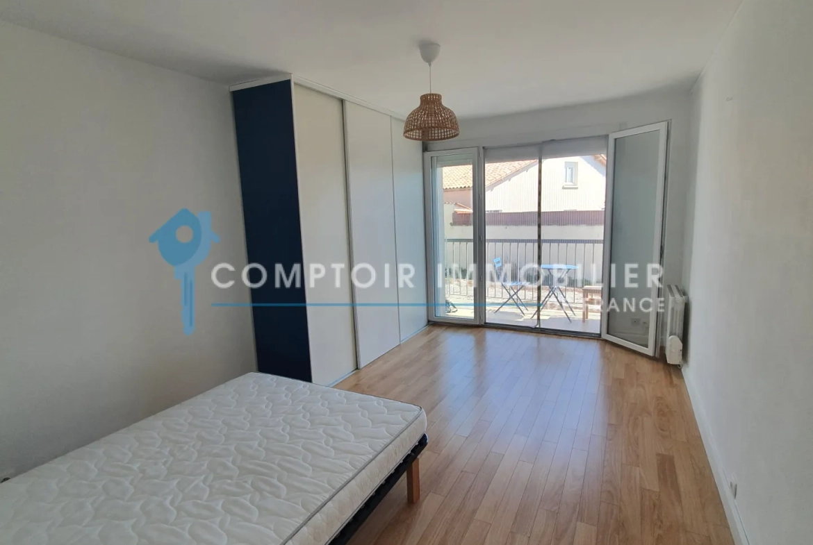 Appartement T1 de 30 m² avec terrasse et parking à Montpellier 