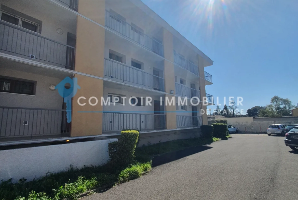 Appartement T1 de 30 m² avec terrasse et parking à Montpellier 