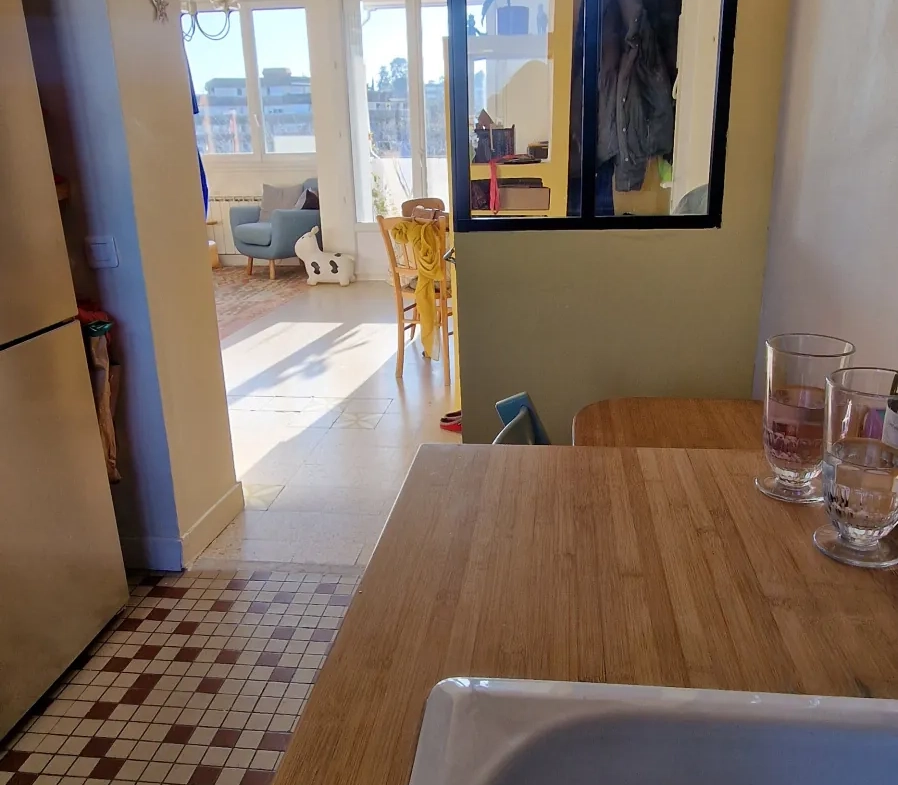 Appartement T4 rénové avec vue dégagée à Montpellier 