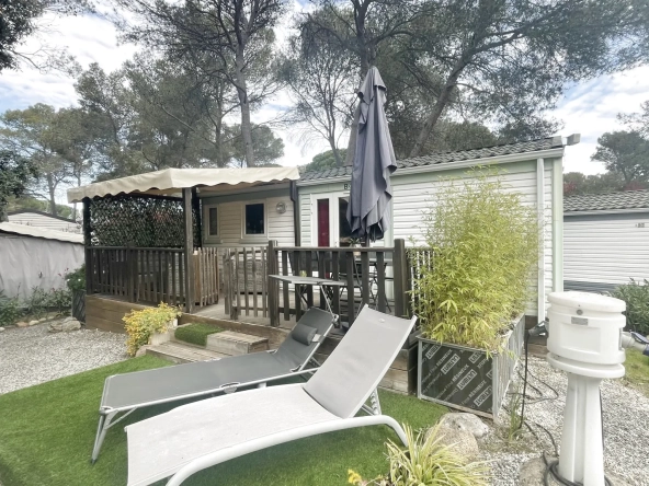 Mobilhome dans parc de loisirs 5 étoiles à Puget-sur-Argens 