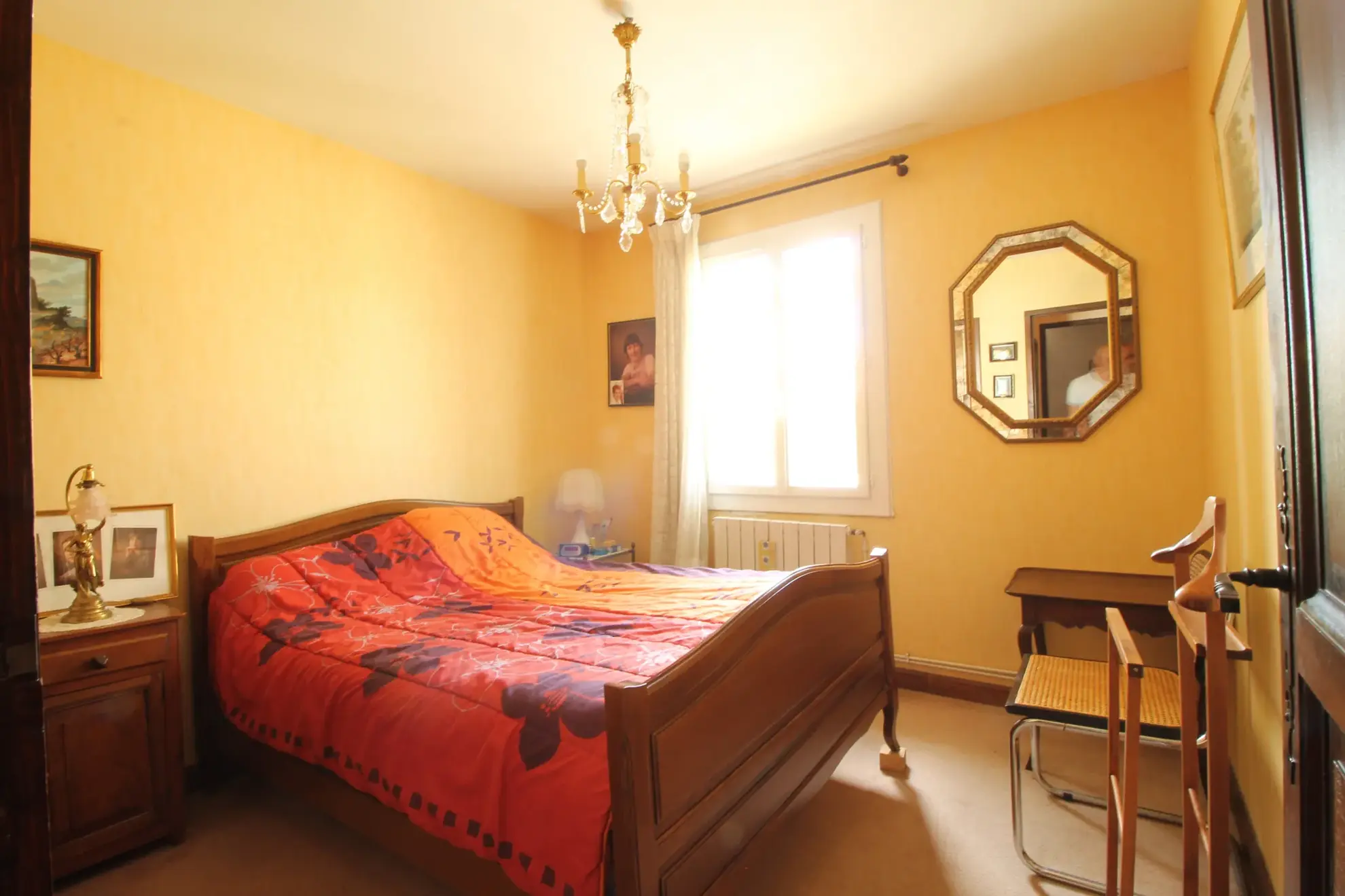 Belle maison à vendre à Carcassonne avec 4 chambres, garage et jardin 