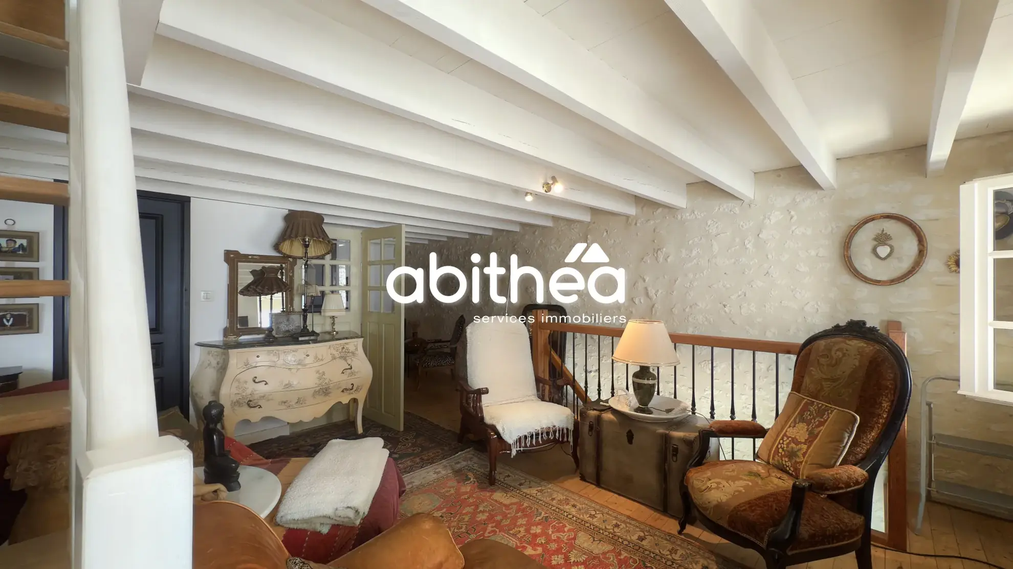 Charmante maison de village de 86m² avec garage et jardin proche de Cognac 