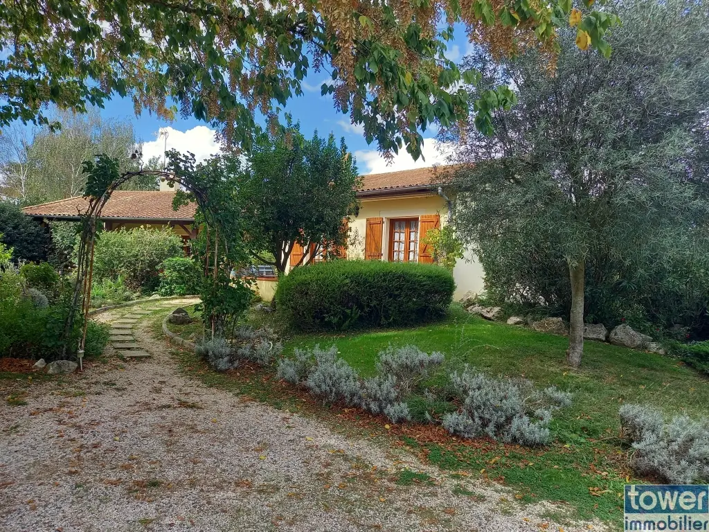 Maison de 130m² avec terrain de 3000m² près de Carbonne - Calme et proximité A64