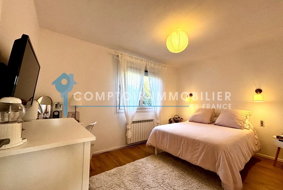 Maison de 94 m² à Bruguieres avec fort potentiel dans quartier calme 