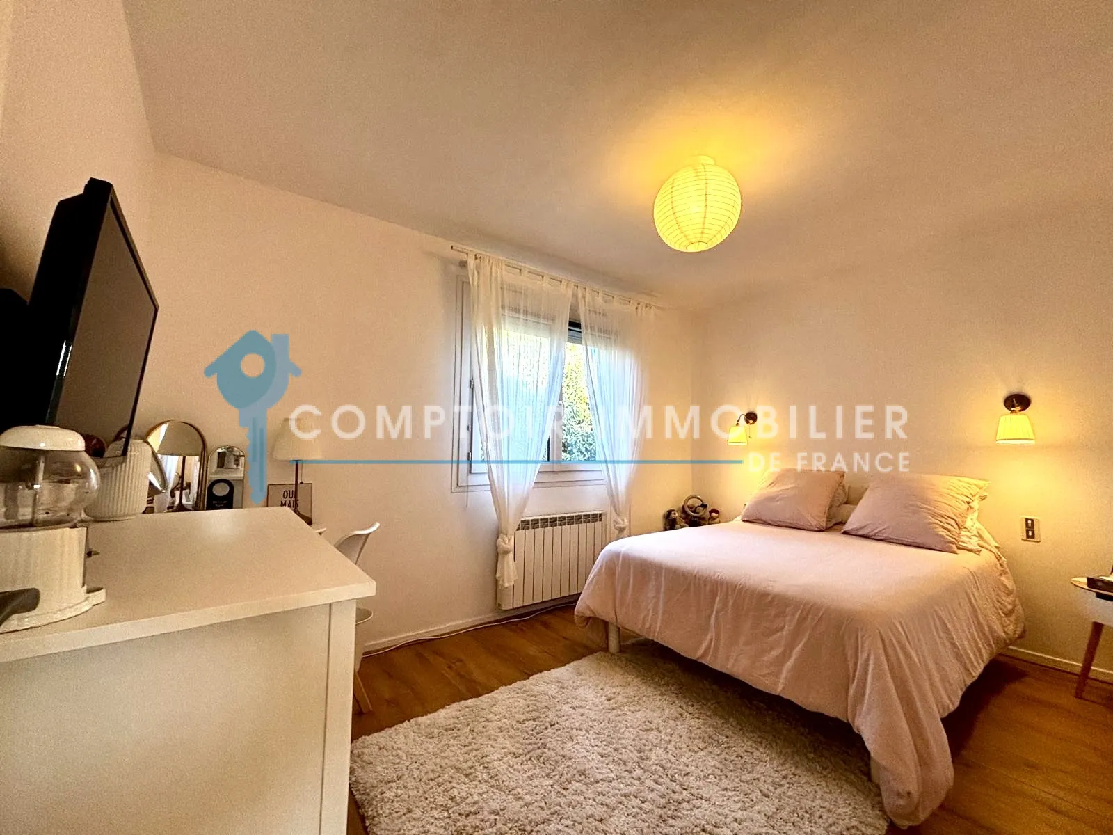 Maison de 94 m² à Bruguieres avec fort potentiel dans quartier calme 