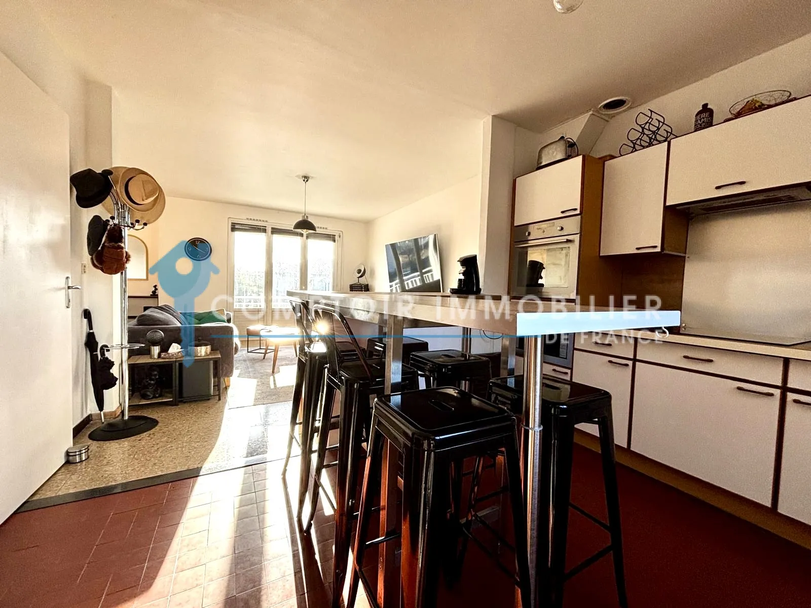Maison de 94 m² à Bruguieres avec fort potentiel dans quartier calme 