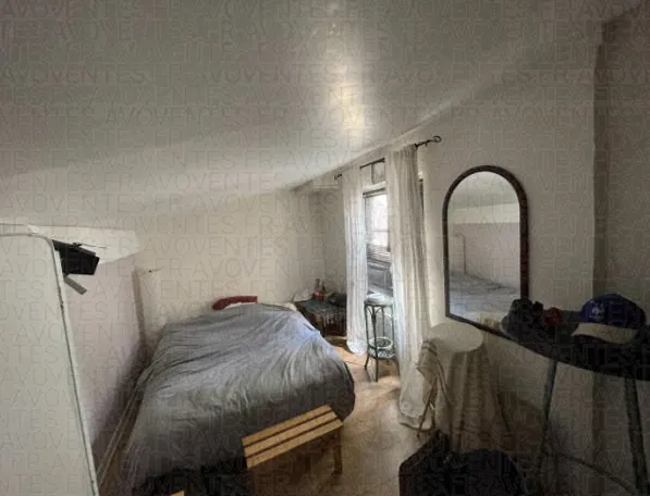 Studio à vendre à Versailles – 11 m² à 28 000 € pour primo-accédants 
