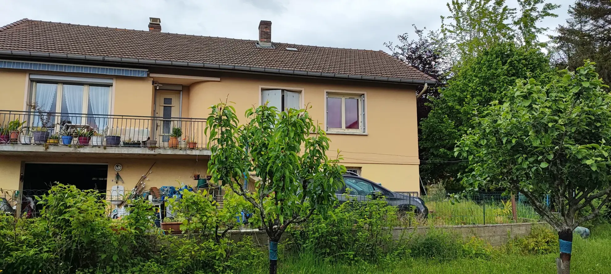 Belle villa de plain-pied avec grand terrain à Saint-Laurent-de-Chamousset 