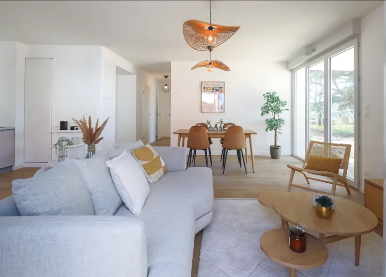 Appartement 3 pièces à Avrille, livraison en mars 2027, parking inclus 