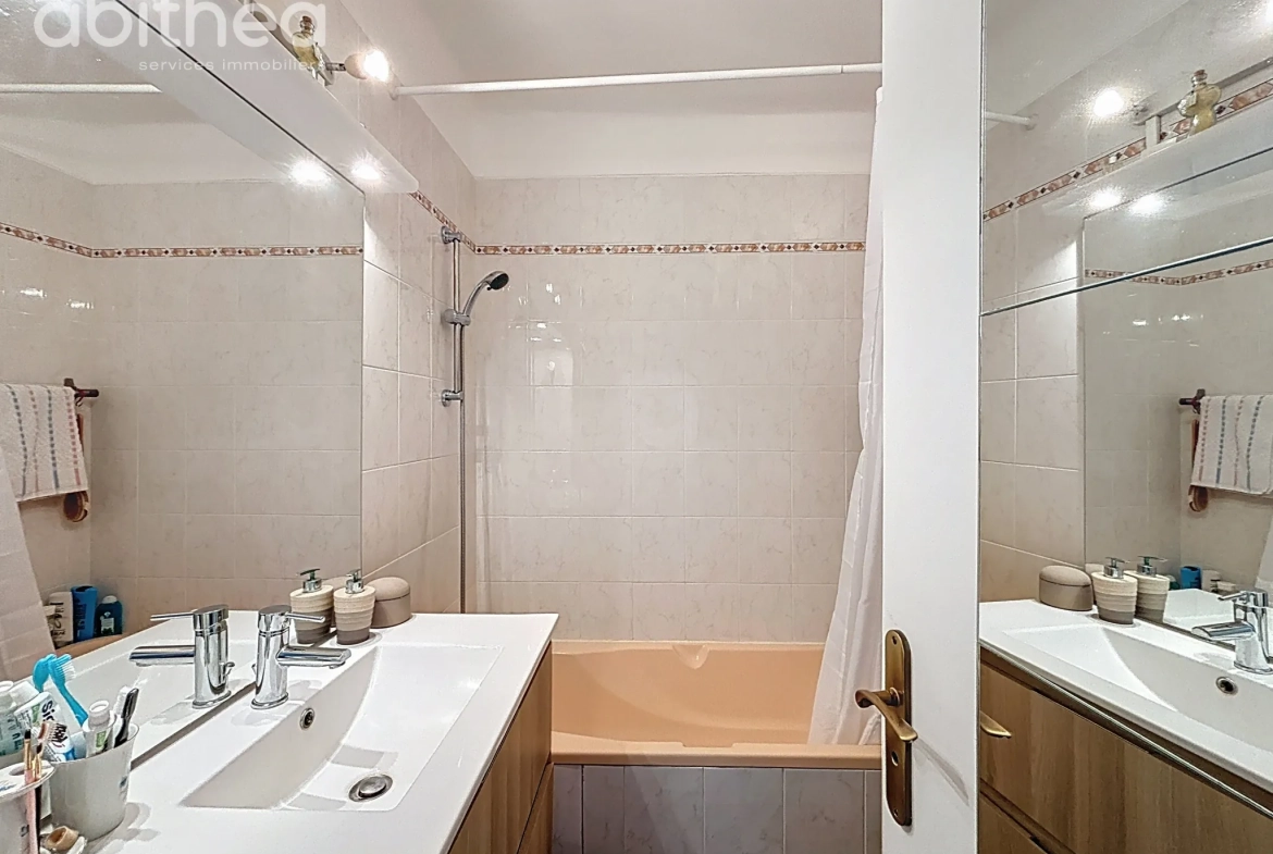 Charmant appartement 4 pièces avec cave et parking à Choisy-le-Roi 