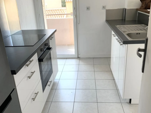 Appartement T3 à La Garde avec balcon et parking sécurisé 