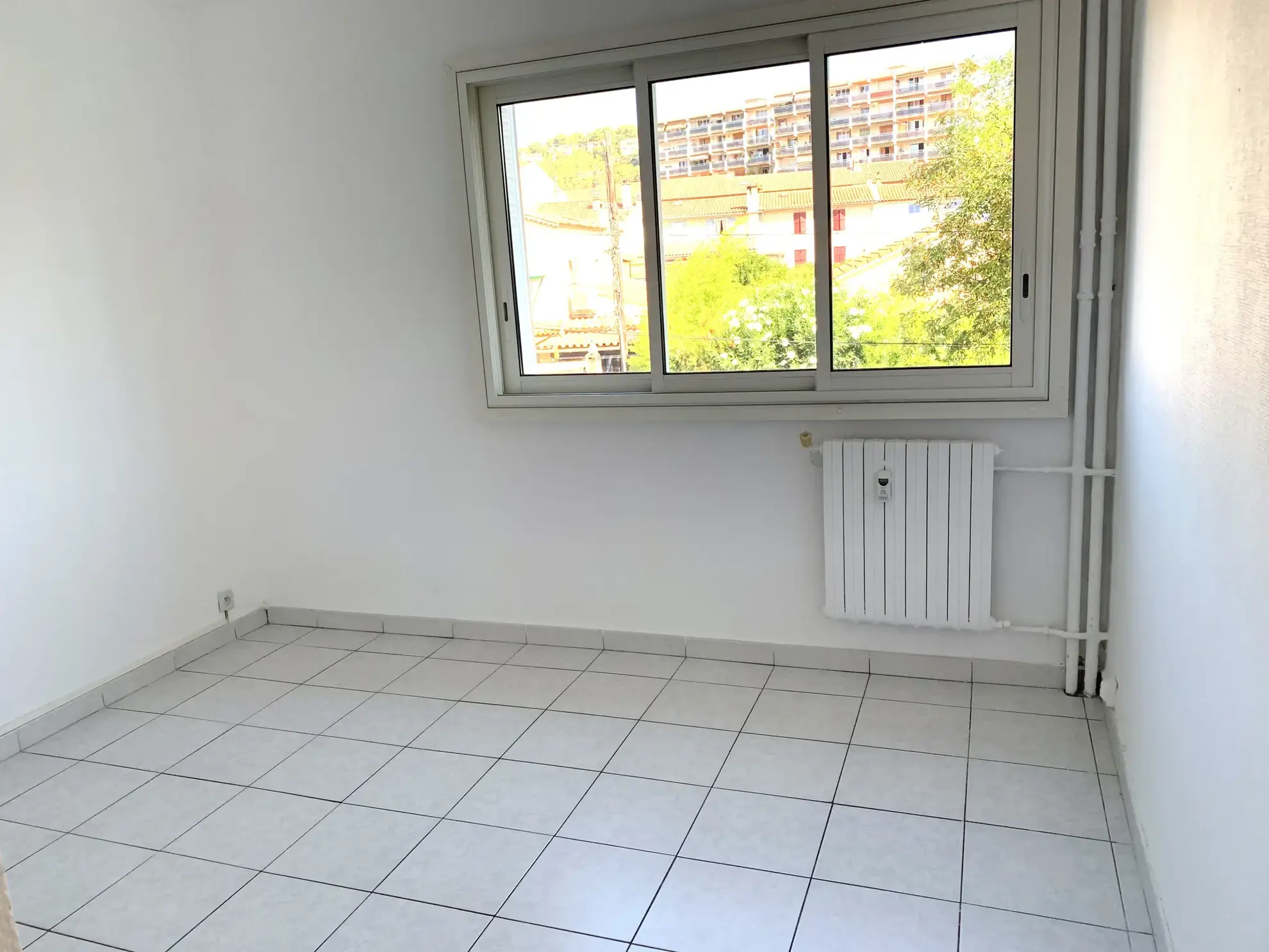 Appartement T3 à La Garde avec balcon et parking sécurisé 