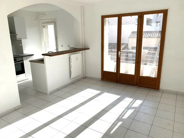 Appartement T3 à La Garde avec balcon et parking sécurisé 