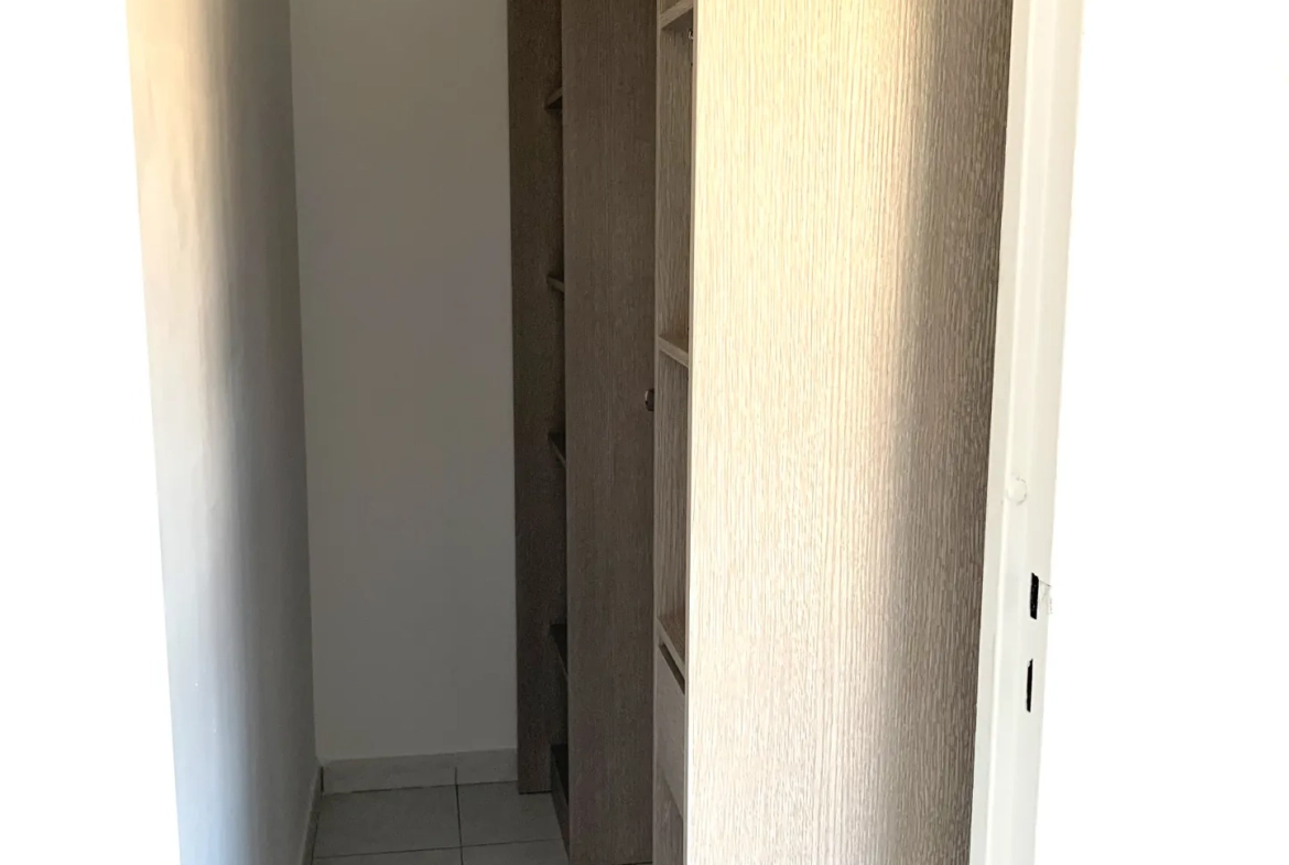 Appartement T3 à La Garde avec balcon et parking sécurisé 