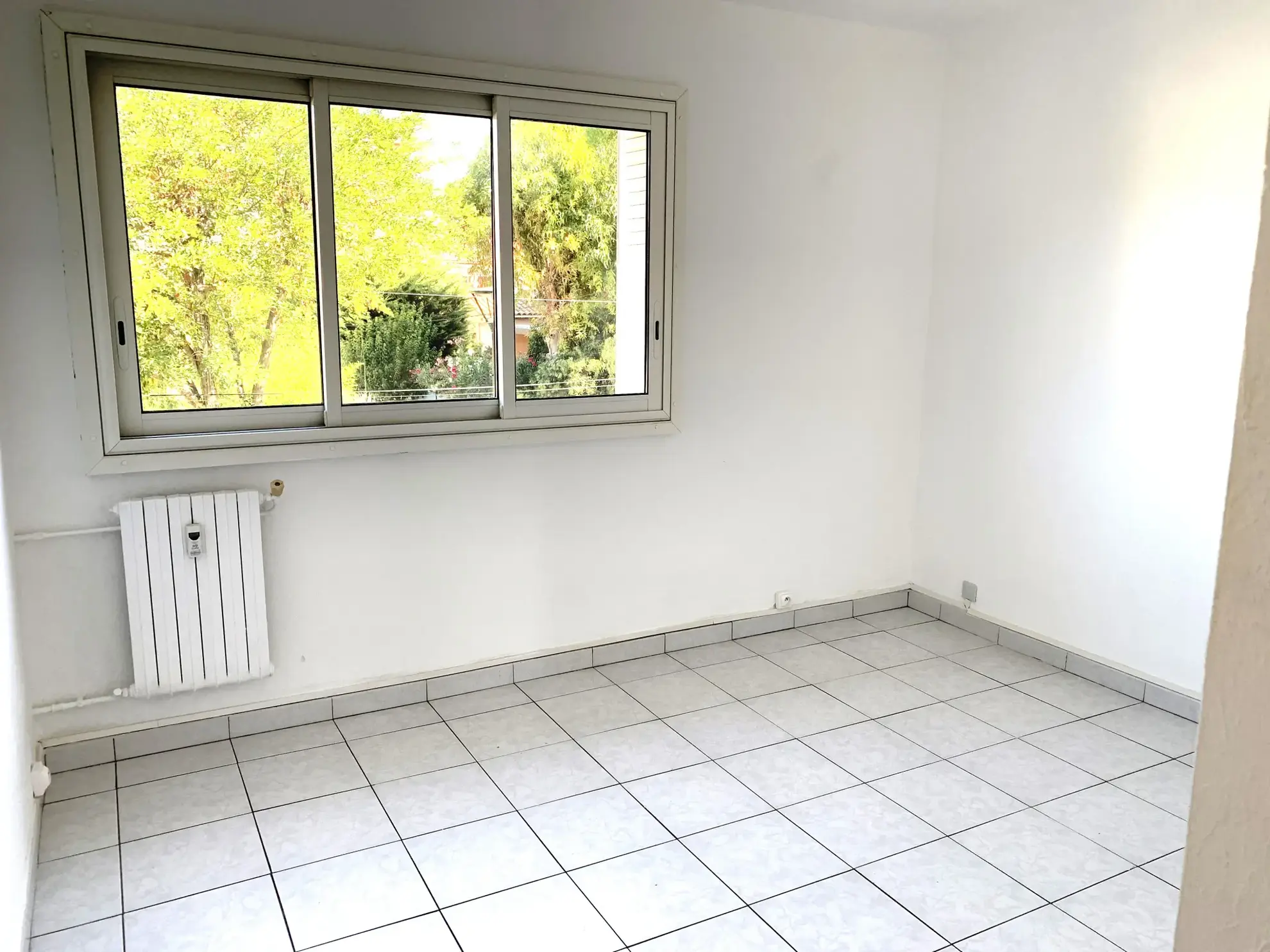 Appartement T3 à La Garde avec balcon et parking sécurisé 
