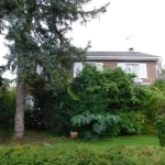 Maison à vendre à Voisins-Le-Bretonneux - 4 chambres, terrain de 660 m², prix attractif de 120 000 €