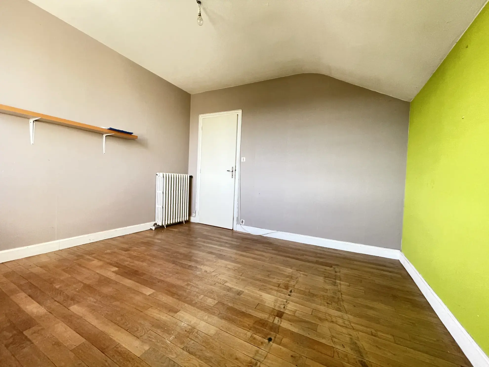 Maison familiale 7 pièces à Saint Privat avec jardin et garage 