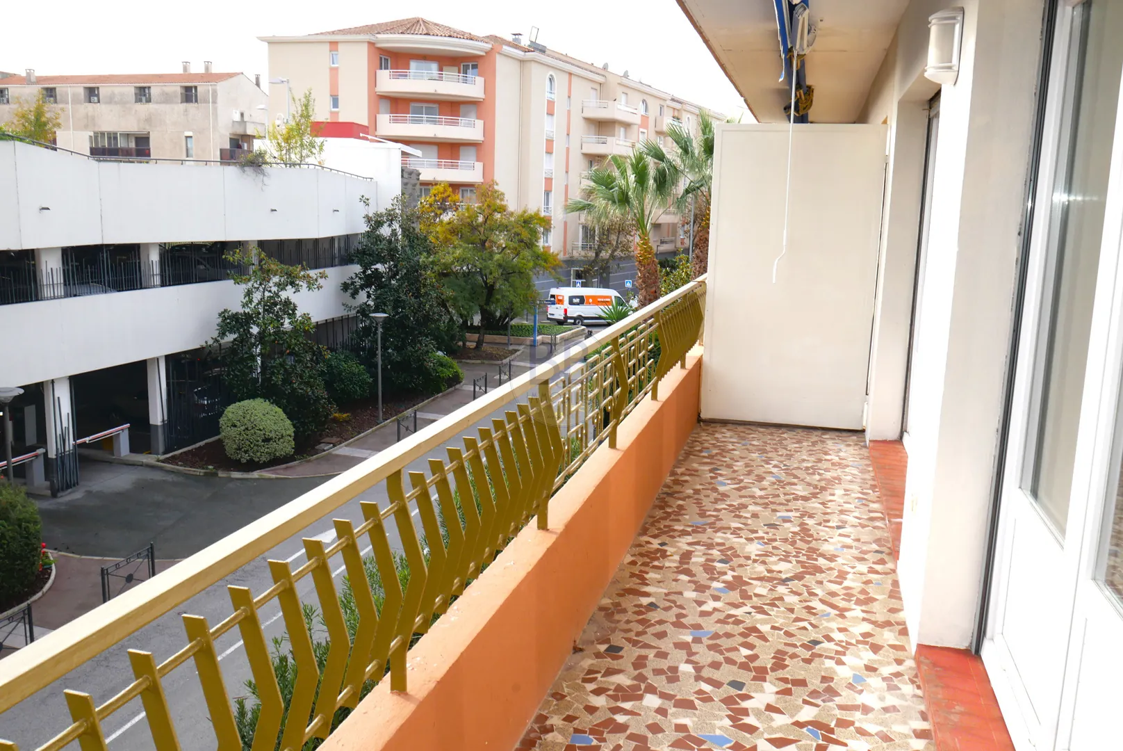 Appartement 3 pièces de 53 m2 à Saint-Raphaël, centre-ville proximité plages 