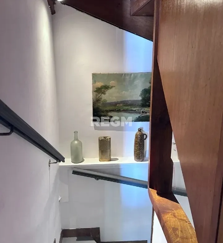 Maison à vendre à Lamotte Beuvron, 136 m² avec sous-sol aménagé et potentiel d’aménagement 
