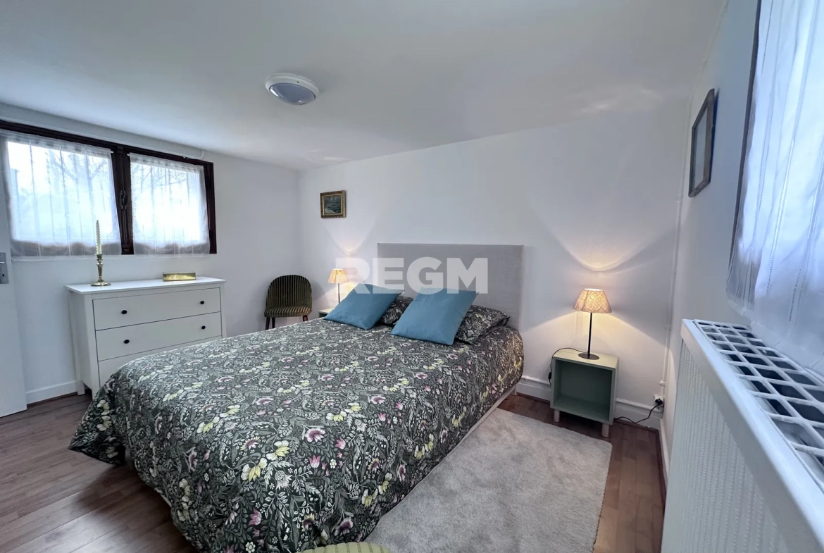 Maison à vendre à Lamotte Beuvron, 136 m² avec sous-sol aménagé et potentiel d’aménagement 