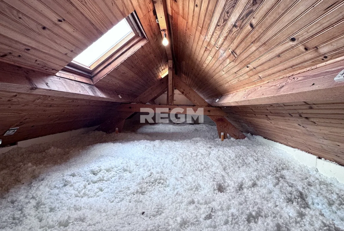 Maison à vendre à Lamotte Beuvron, 136 m² avec sous-sol aménagé et potentiel d’aménagement 