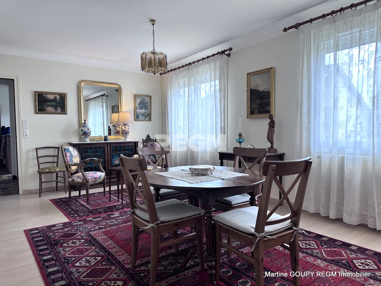 Maison à vendre à Lamotte Beuvron, 136 m² avec sous-sol aménagé et potentiel d’aménagement 