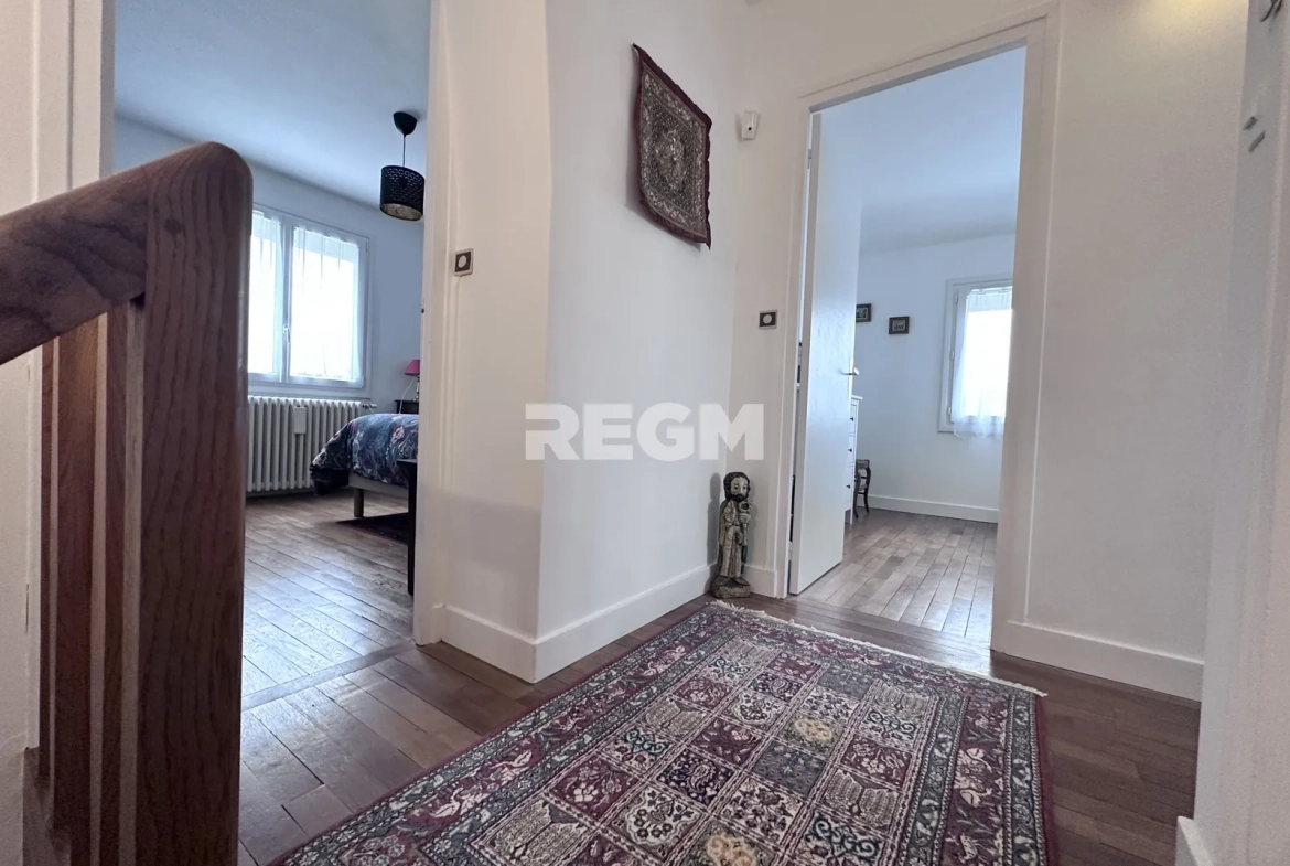 Maison à vendre à Lamotte Beuvron, 136 m² avec sous-sol aménagé et potentiel d’aménagement 